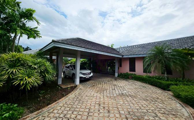 Single Family Home for Sale - Huai Sai Nuea, Thailand