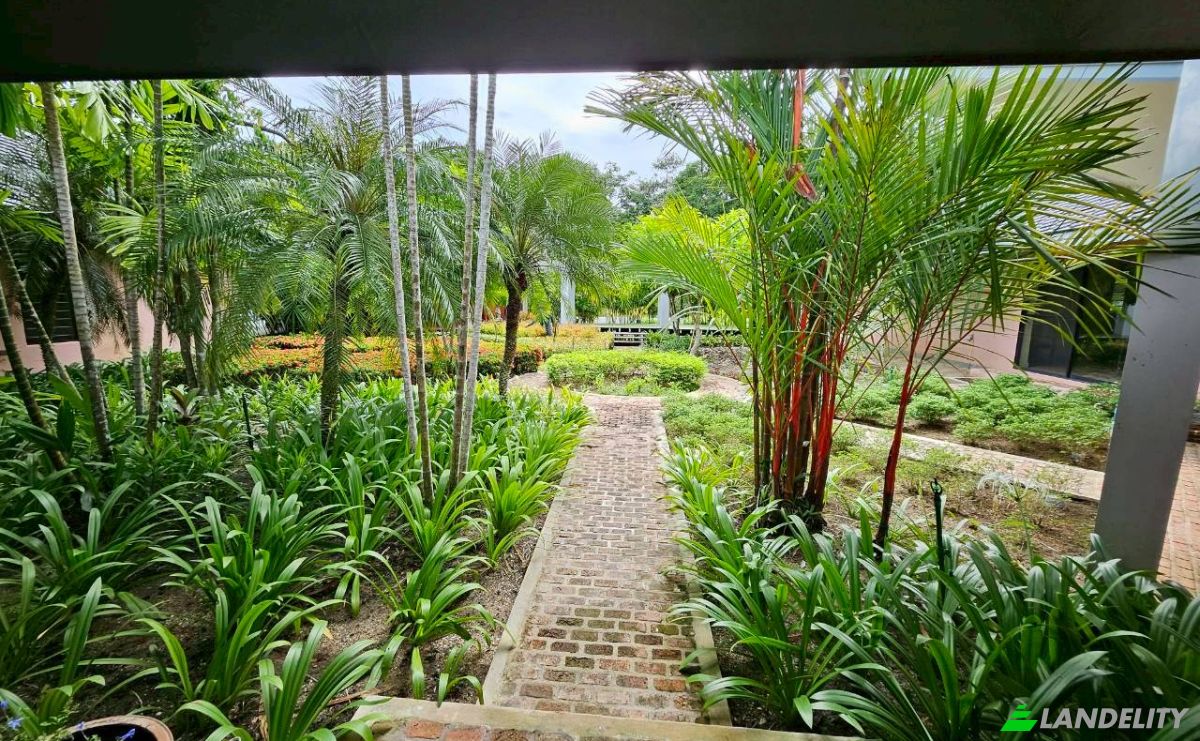 Single Family Home for Sale Hua Sai Nua, Amphoe Cha-am, Chang Wat Phetchaburi 76120, Huai Sai Nuea, Cha-am District, Phetchaburi, Thailand. Photo 12