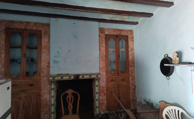 Villa for Sale Placa Numero, Tous, Valencia. Photo#13 Villa for Sale Placa Numero, Tous, Valencia. Photo#13