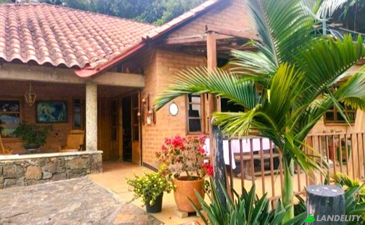 Blockhütte/Ferienhaus zu verkaufen La Vaca, Vda El Noral, Vereda El Noral, Copacabana, Antioquia, Colombia. Foto 1