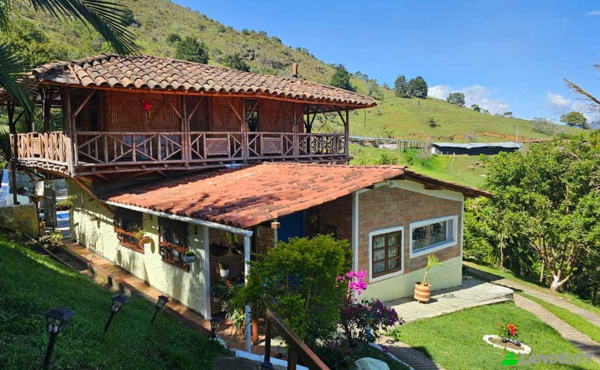 Blockhütte/Ferienhaus zu verkaufen La Vaca, Vda El Noral, Vereda El Noral, Copacabana, Antioquia, Colombia. Foto 15