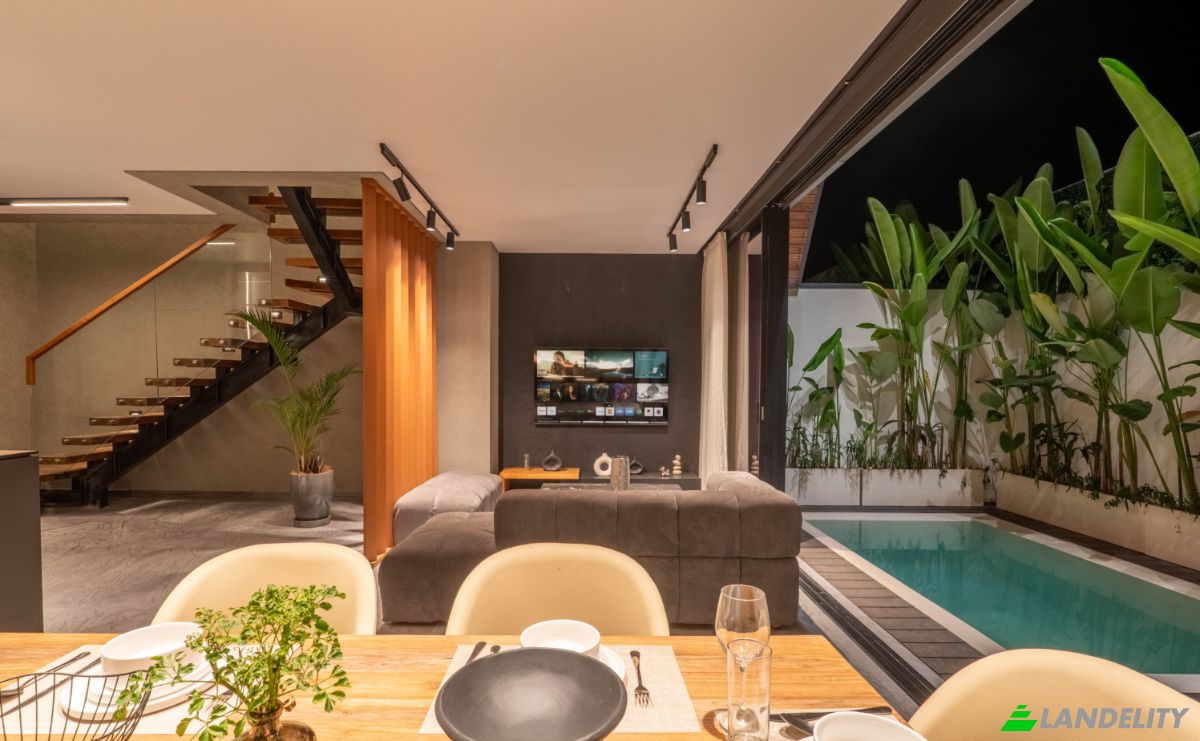 Townhouse for Sale Kerobokan Kelod, Kuta Utara, Dalung, Badung Regency, Bali, Indonesia. Photo 2