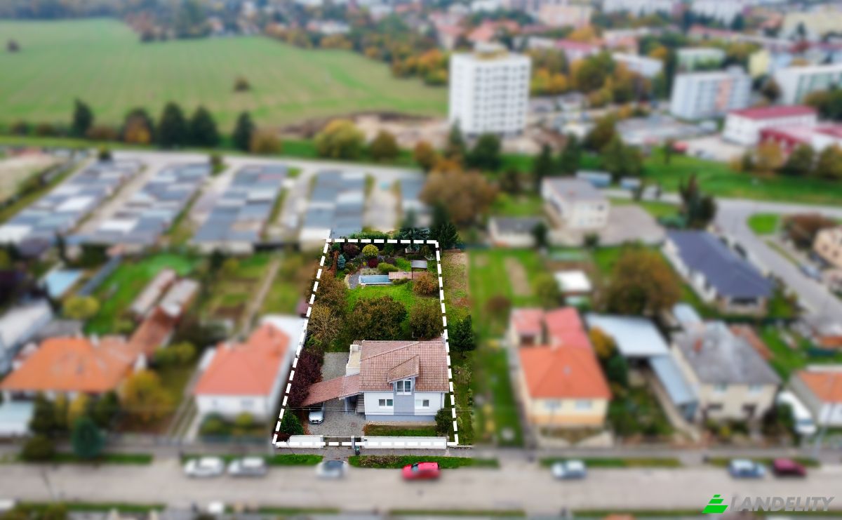 Single Family Home for Sale Zelezniciarska 1128 8, 953 01 Zlate Moravce, Zlate Moravce, Zlate Moravce District, Nitra Region, Slovakia. Photo 8
