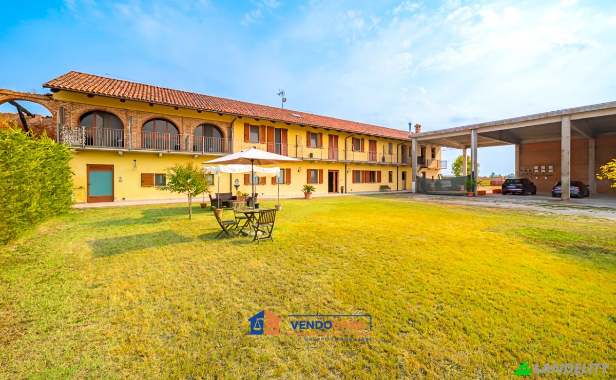 Tijd delen Te koop Frazione Veglia, 12062 Veglia CN, Cherasco, Province of Cuneo, Piedmont, Italy. Foto 3