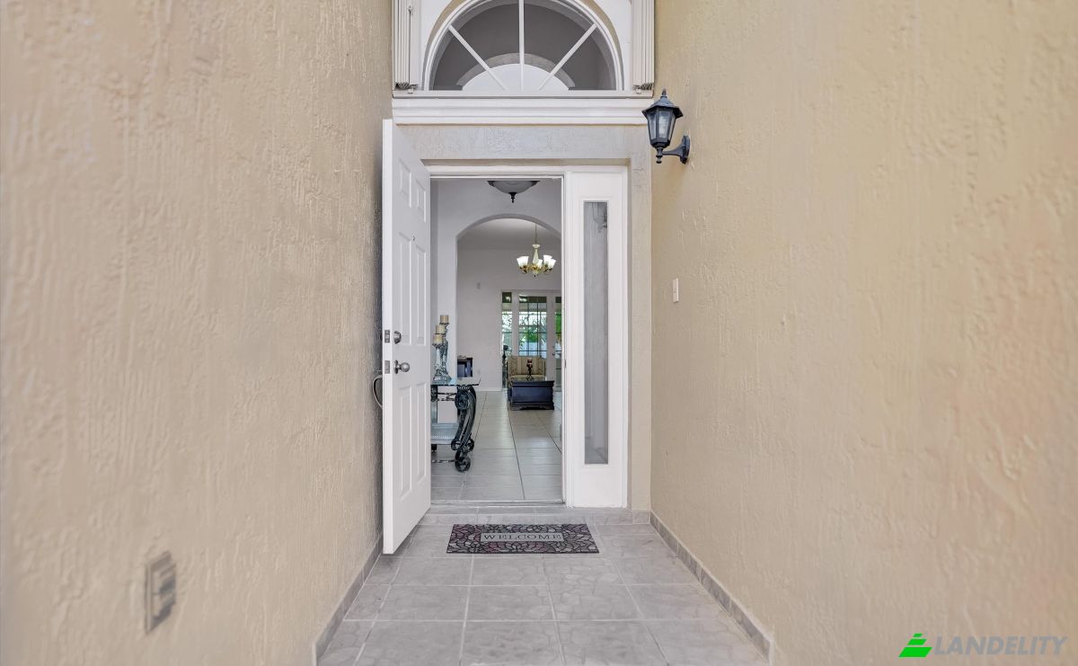 Single Family Home for Sale 849 NW 136th Ave, Miami, FL 33182, USA, Tamiami, Miami-Dade County, Florida, United States. Photo 4