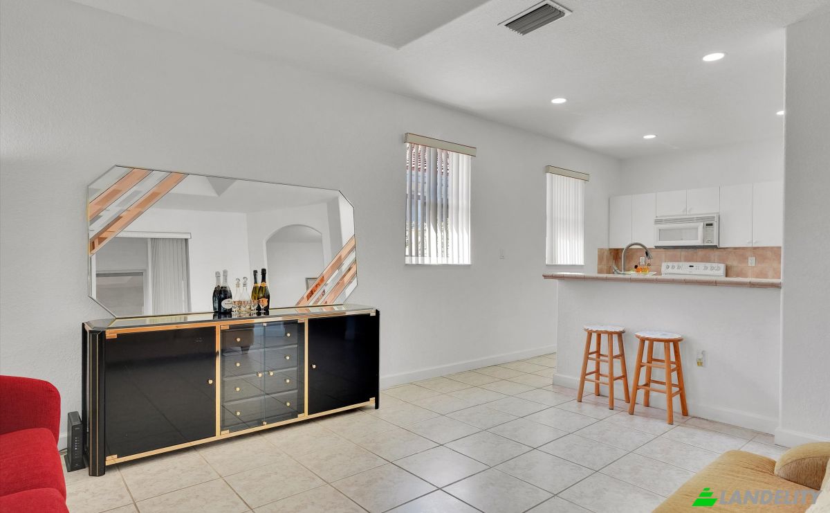 Single Family Home for Sale 849 NW 136th Ave, Miami, FL 33182, USA, Tamiami, Miami-Dade County, Florida, United States. Photo 15