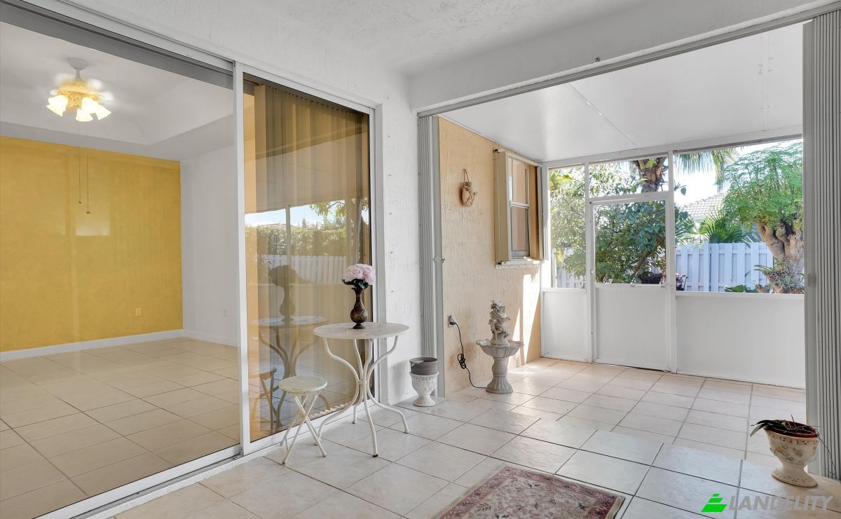 Single Family Home for Sale 849 NW 136th Ave, Miami, FL 33182, USA, Tamiami, Miami-Dade County, Florida, United States. Photo 16