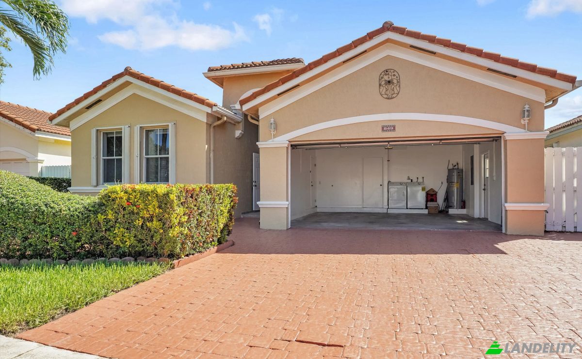 Single Family Home for Sale 849 NW 136th Ave, Miami, FL 33182, USA, Tamiami, Miami-Dade County, Florida, United States. Photo 23