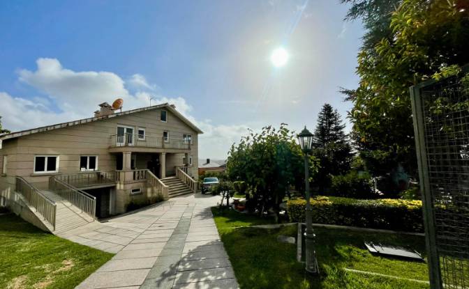 Villa en venta Avenida da Hispanidade, Freixeiro. Foto#2