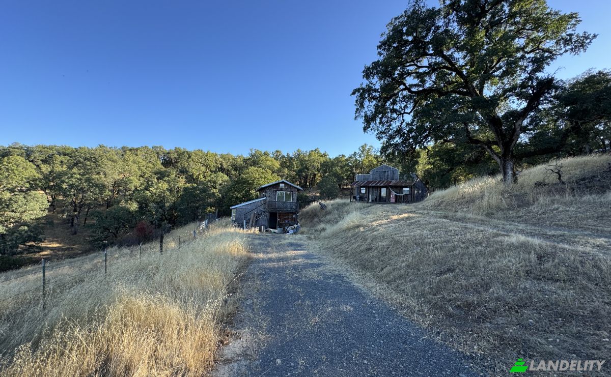 Investing/Development for Sale 23040 Poonkinney Rd, Covelo, Mendocino County, California, United States, CA 95428, USA. Photo 11