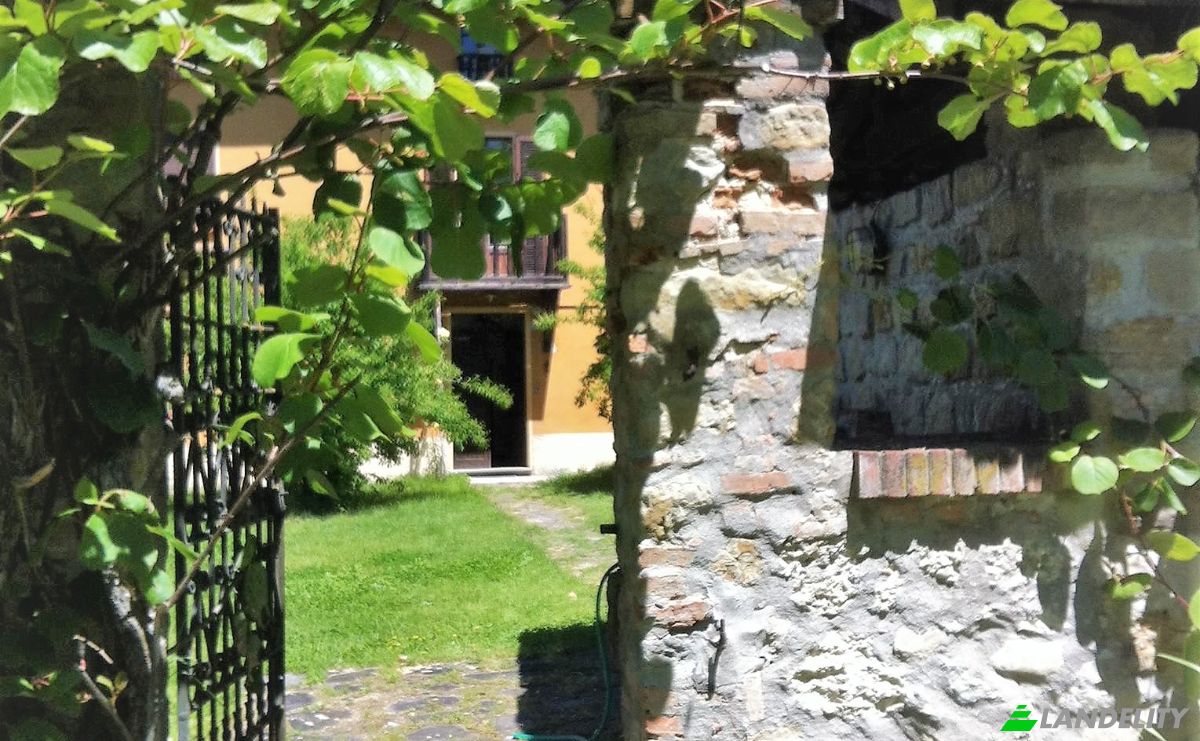 Farm/Ranch for Sale Localita Lazzuola, 27050 Bagnaria PV, Bagnaria, Province of Pavia, Lombardy, Italy. Photo 2