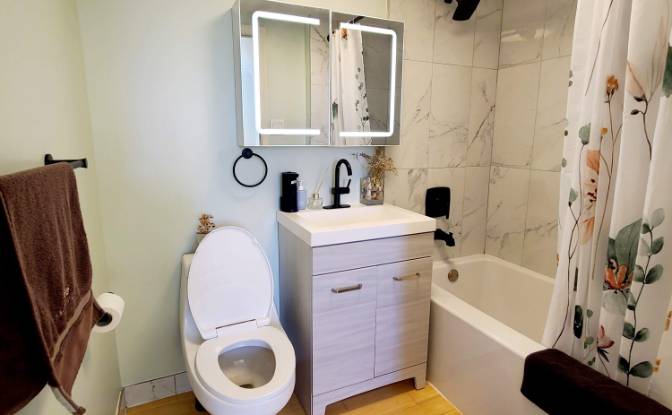 Apartment for Sale 49-07 43rd Ave, Woodside. Photo#8 Apartment for Sale 49-07 43rd Ave, Woodside. Photo#8