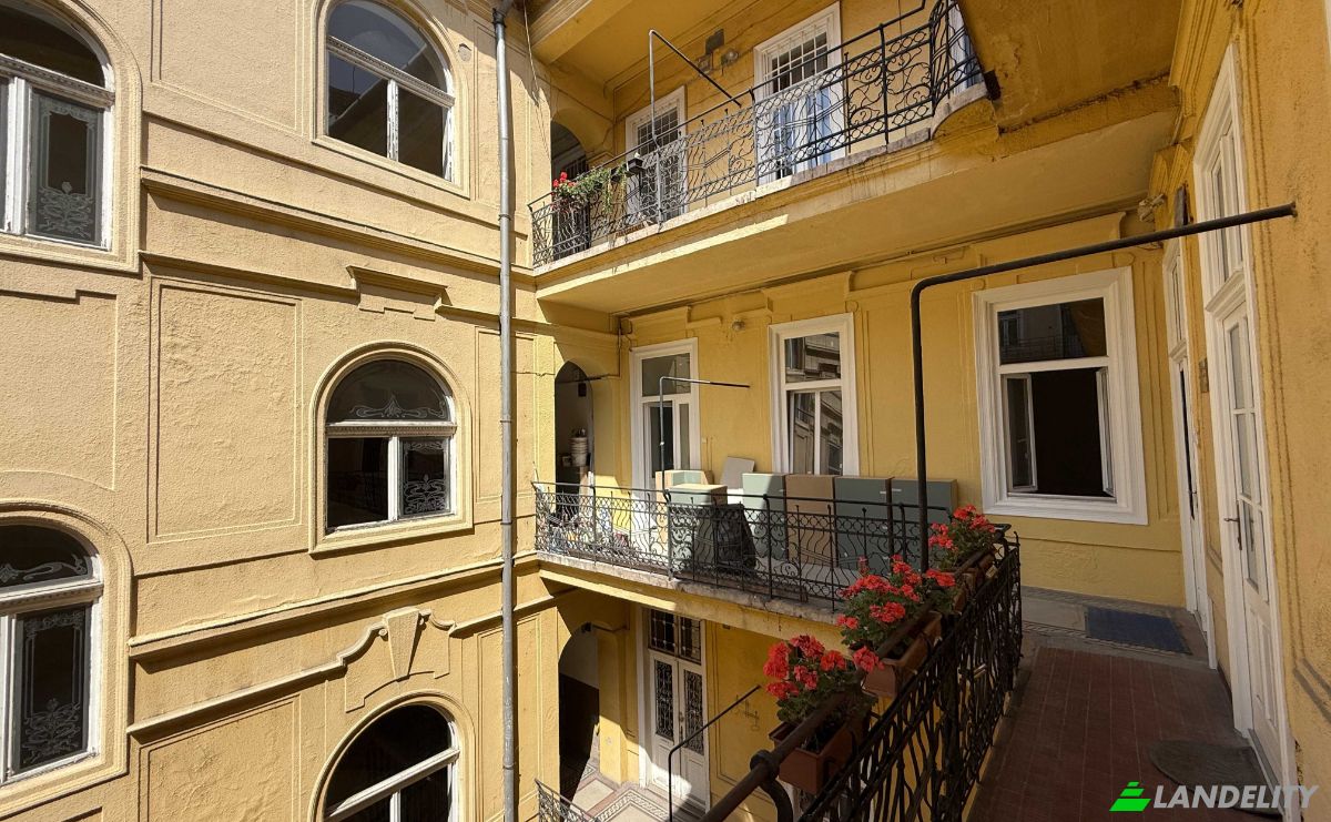 Apartment for Sale Budapest, Hungary, Rakoczi ut 25, 1088 Hungary. Photo 10