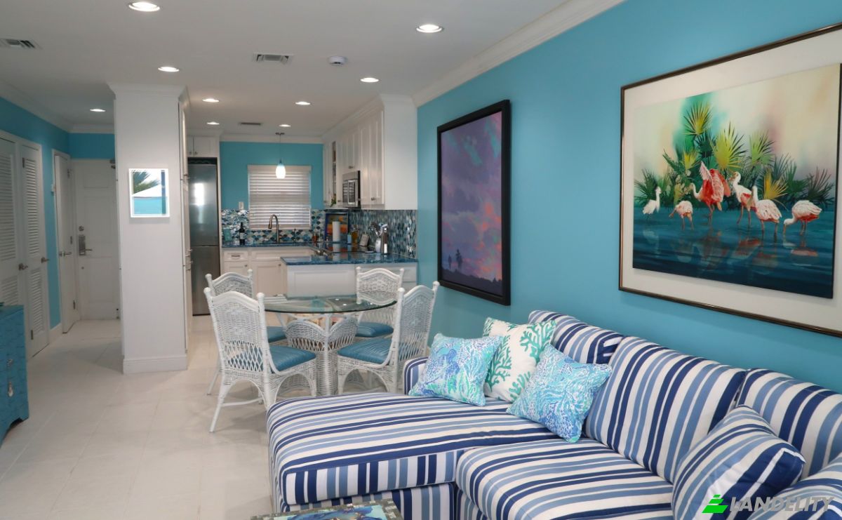 Townhouse for Sale W Bay St, Nassau, New Providence, The Bahamas. Photo 7