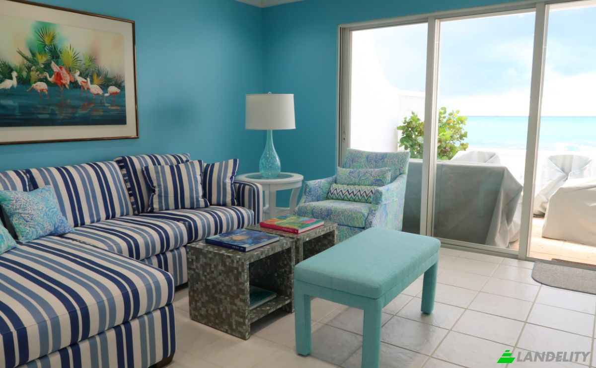 Townhouse for Sale W Bay St, Nassau, New Providence, The Bahamas. Photo 8
