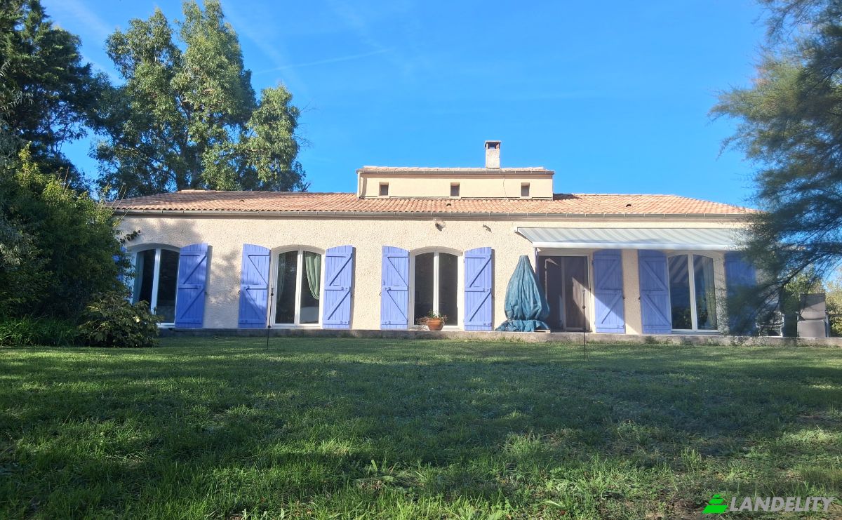 Villa for Sale 30 Chem de Paresous, 04200 Sisteron, Sisteron, Alpes-de-Haute-Provence, Provence-Alpes-Cote dAzur, France. Photo 1