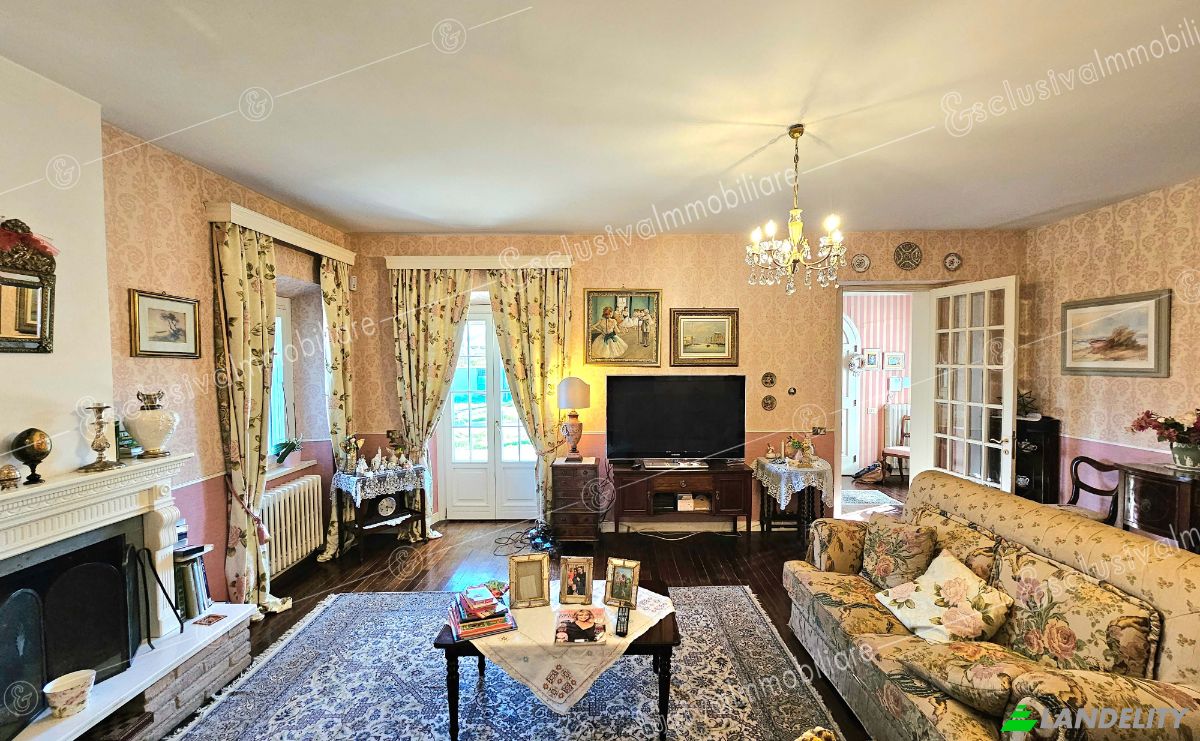 Villa for Sale Via Dante Alighieri, 157, 60022 Castelfidardo AN, Castelfidardo, Province of Ancona, Marche, Italy. Photo 14