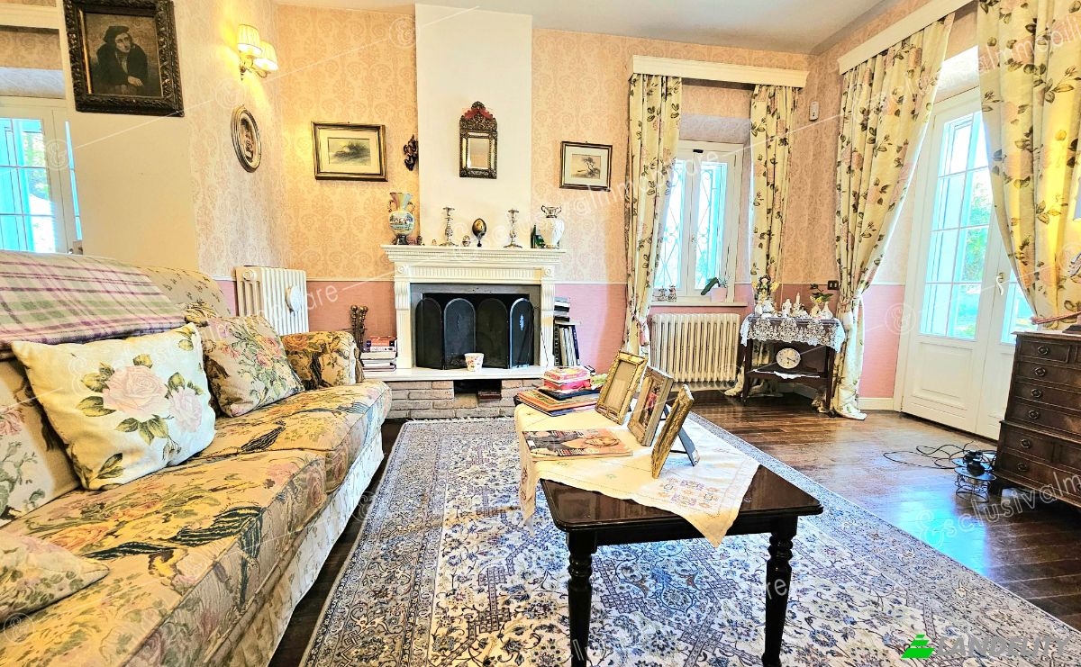 Villa for Sale Via Dante Alighieri, 157, 60022 Castelfidardo AN, Castelfidardo, Province of Ancona, Marche, Italy. Photo 18