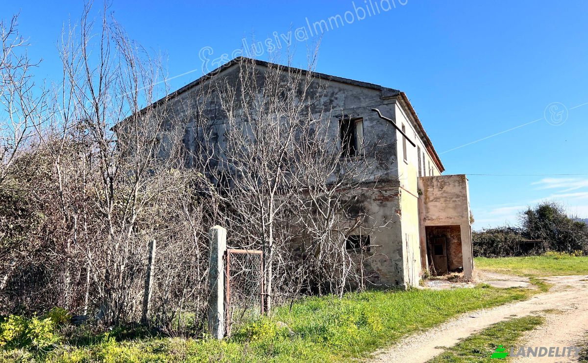 Boerderij/Ranch Te koop Contrada Squartabue, 60022 Castelfidardo AN, Castelfidardo, Province of Ancona, Marche, Italy. Foto 4