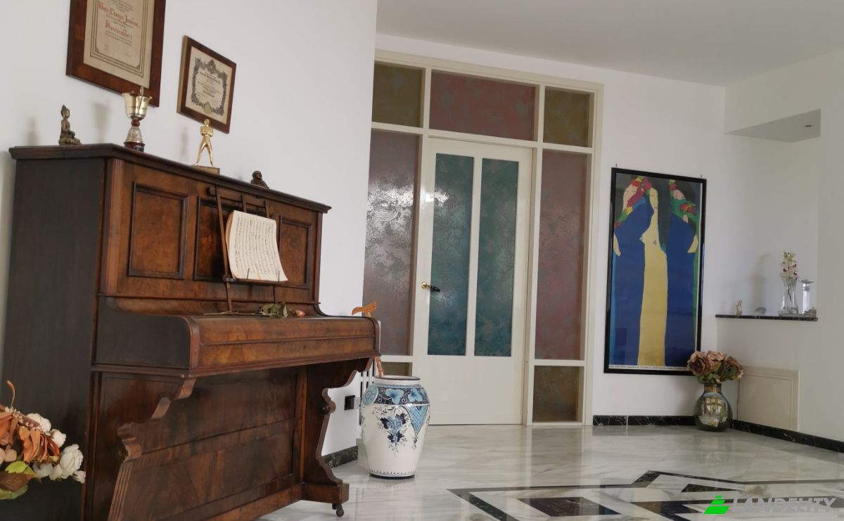 Villa à vendre Viale Torre della Vittoria, 90040 Columbrina-za Minica PA, Torretta, Metropolitan City of Palermo, Sicily, Italy. Photo 22