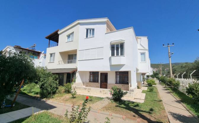 Triplex for Sale - Edremit Balikesir, Turkiye
