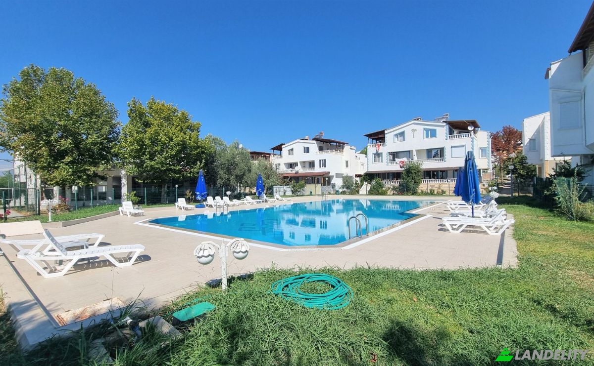 Triplex for Sale Narli, Bekir Sk No:56, 10870 Edremit Balikesir, Edremit Balikesir, Edremit, Balikesir, Turkiye. Photo 2