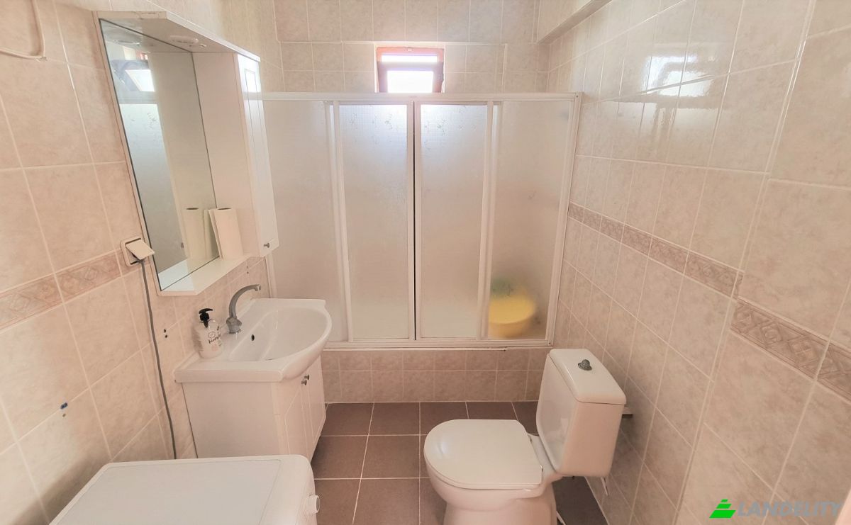 Triplex for Sale Narli, Bekir Sk No:56, 10870 Edremit Balikesir, Edremit Balikesir, Edremit, Balikesir, Turkiye. Photo 15