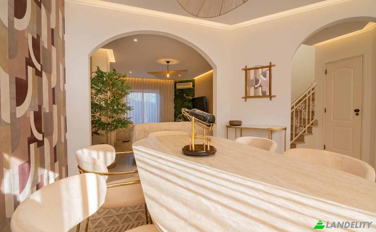 Townhouse for Sale R das Palmeiras 189, 8500 Portimao, Portimao, Faro District, Portugal. Photo 4