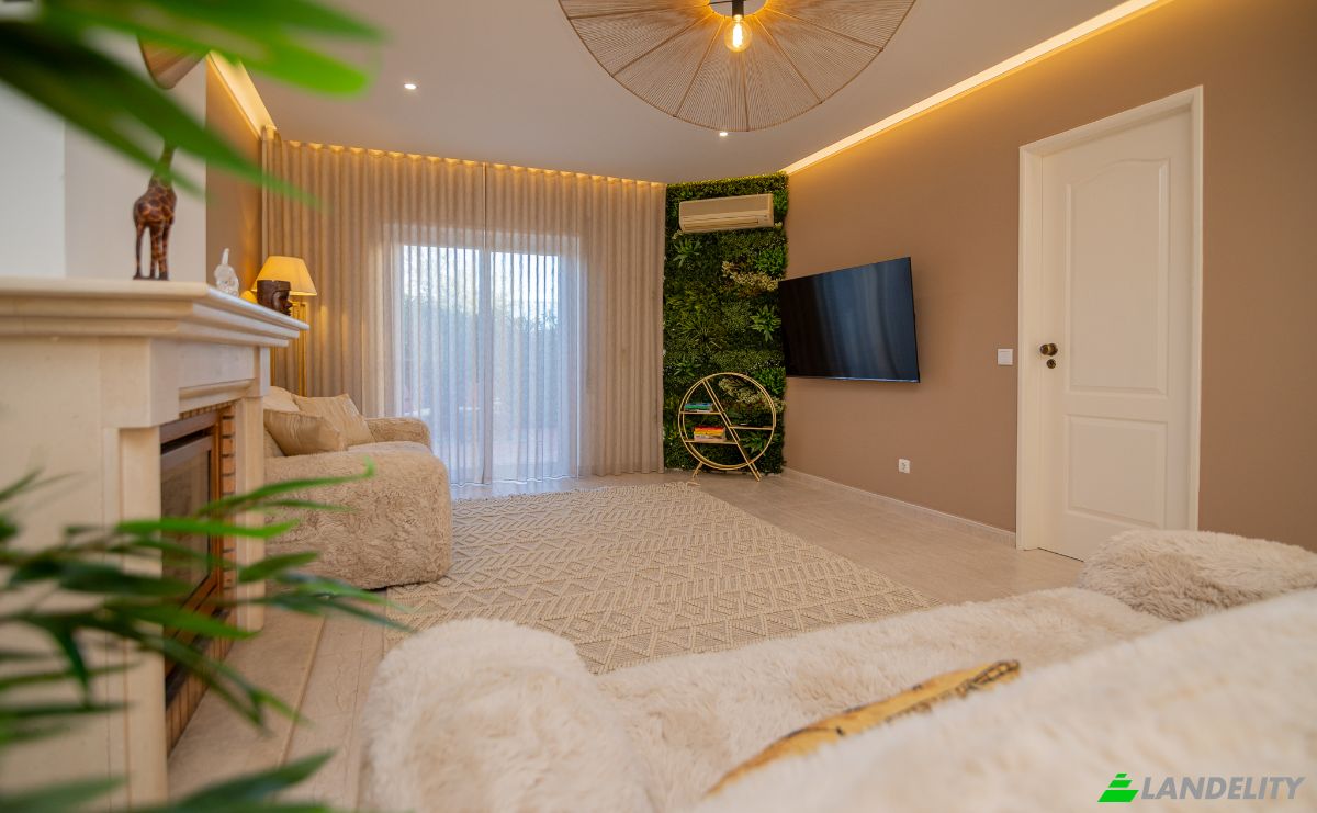 Townhouse for Sale R das Palmeiras 189, 8500 Portimao, Portimao, Faro District, Portugal. Photo 6