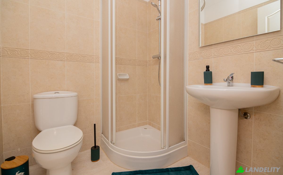 Townhouse for Sale R das Palmeiras 189, 8500 Portimao, Portimao, Faro District, Portugal. Photo 14