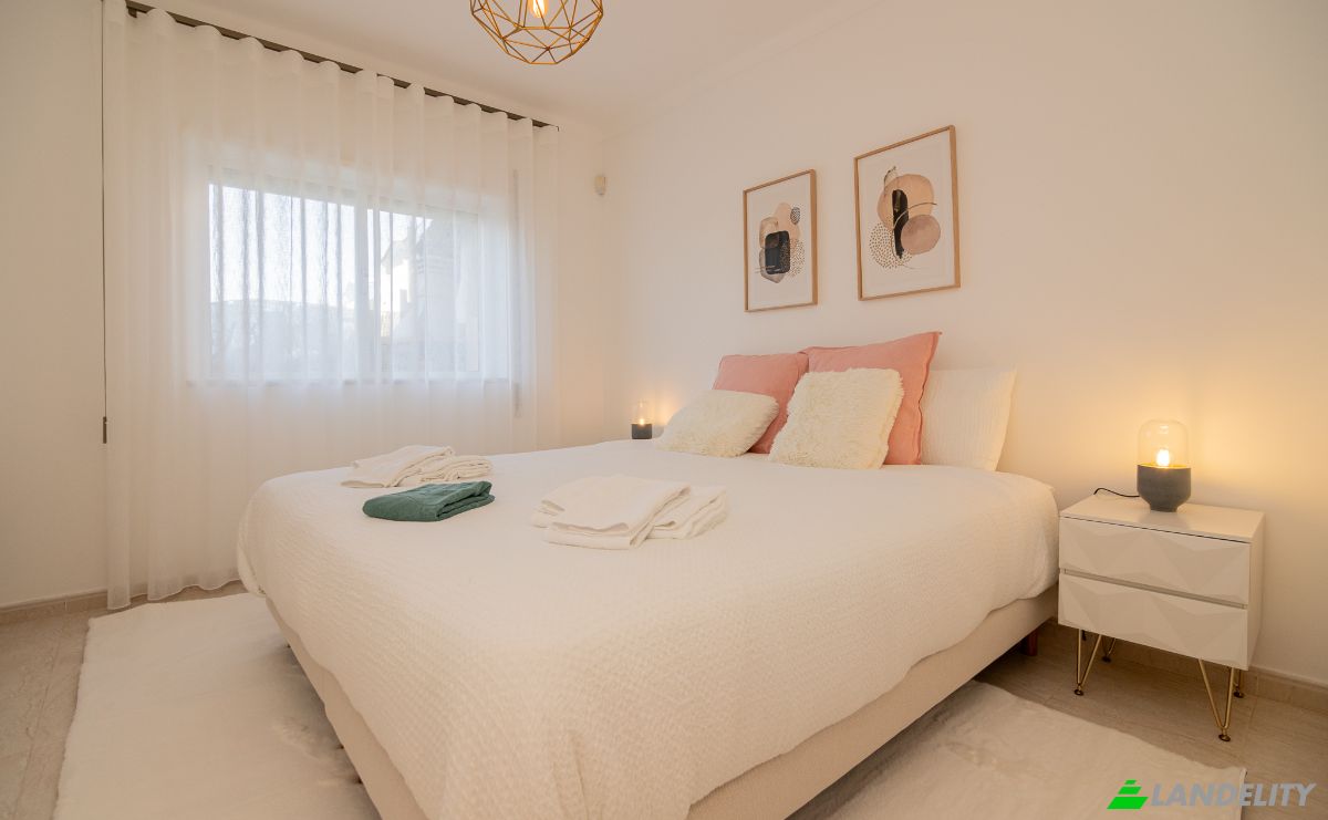 Townhouse for Sale R das Palmeiras 189, 8500 Portimao, Portimao, Faro District, Portugal. Photo 15
