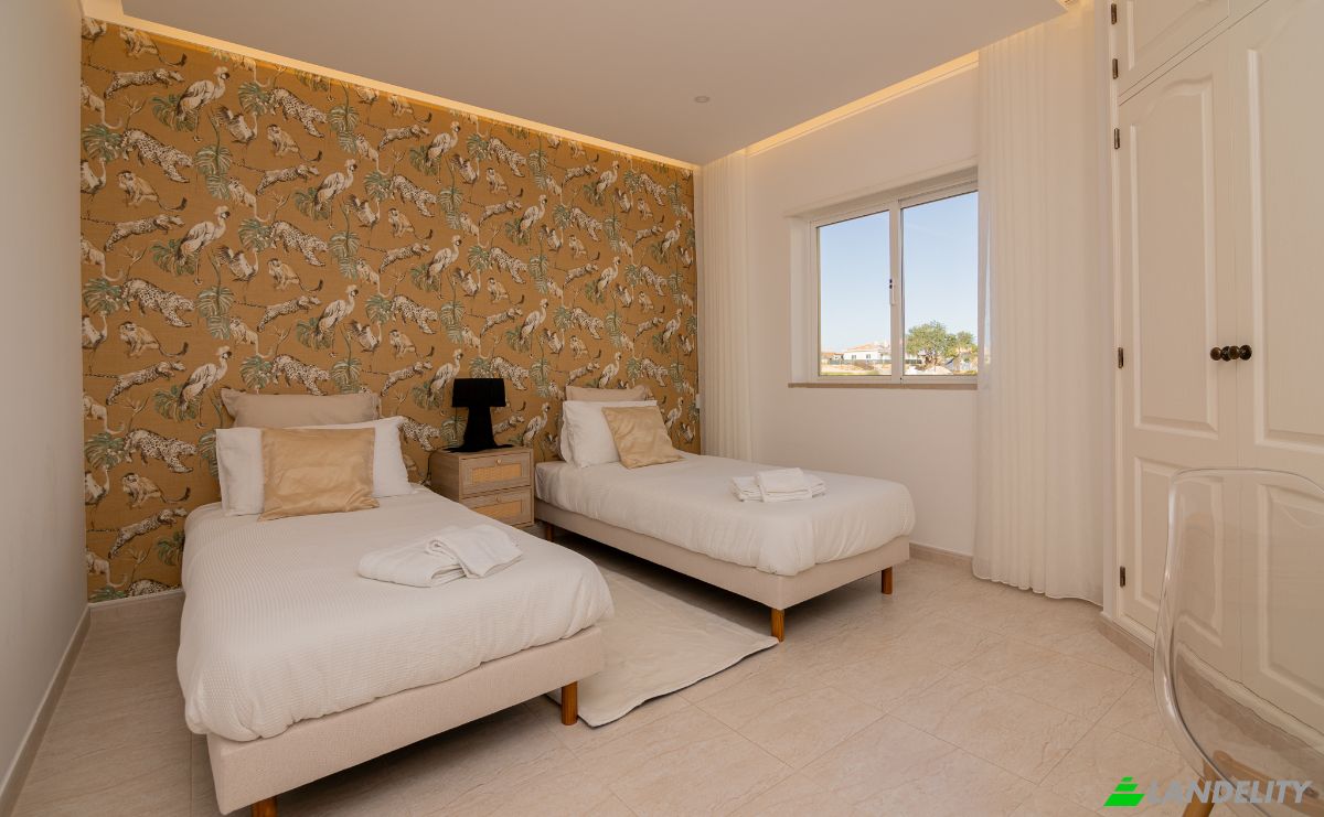 Townhouse for Sale R das Palmeiras 189, 8500 Portimao, Portimao, Faro District, Portugal. Photo 22