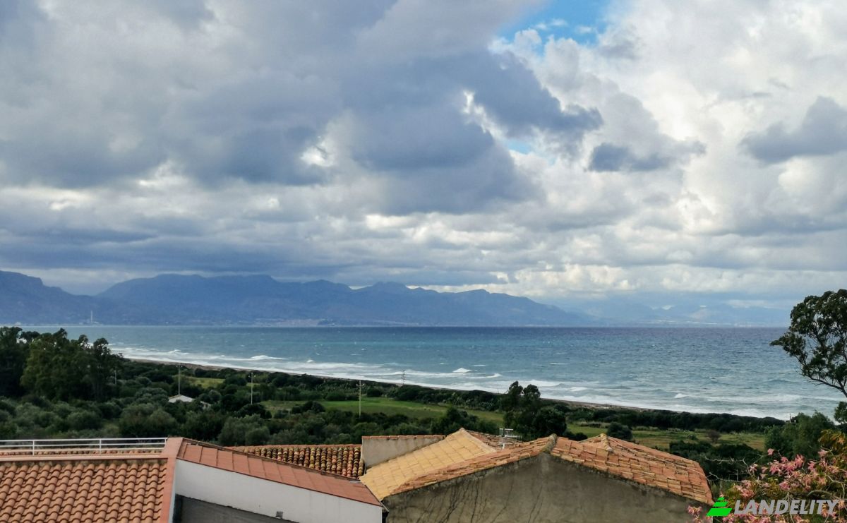 Villa for Sale Via Nasso, 90015 Cocuzzola PA, Cocuzzola, Metropolitan City of Palermo, Sicily, Italy. Photo 4