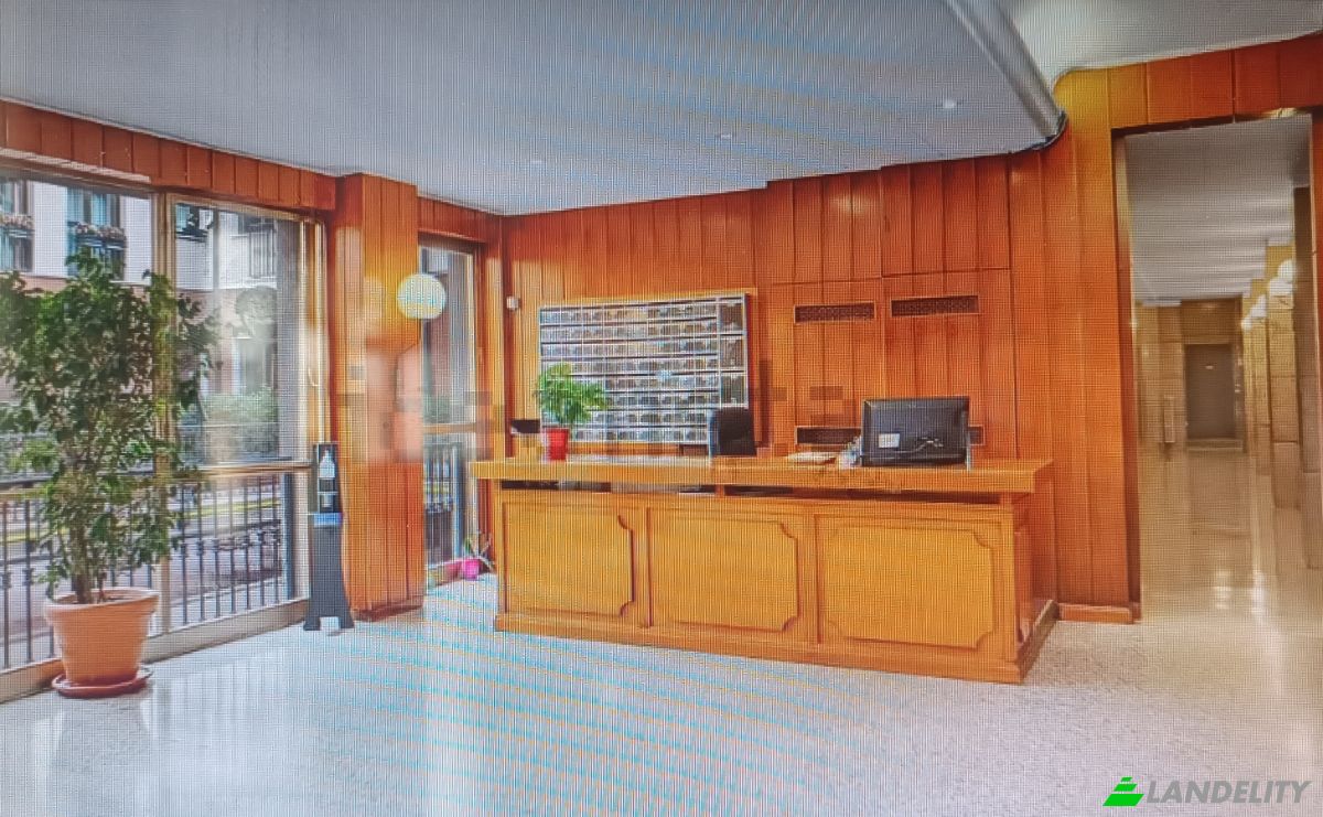 Apartment for Sale Via S Luca, 20122 Milano MI, Milan, Metropolitan City of Milan, Lombardy, Italy. Photo 3