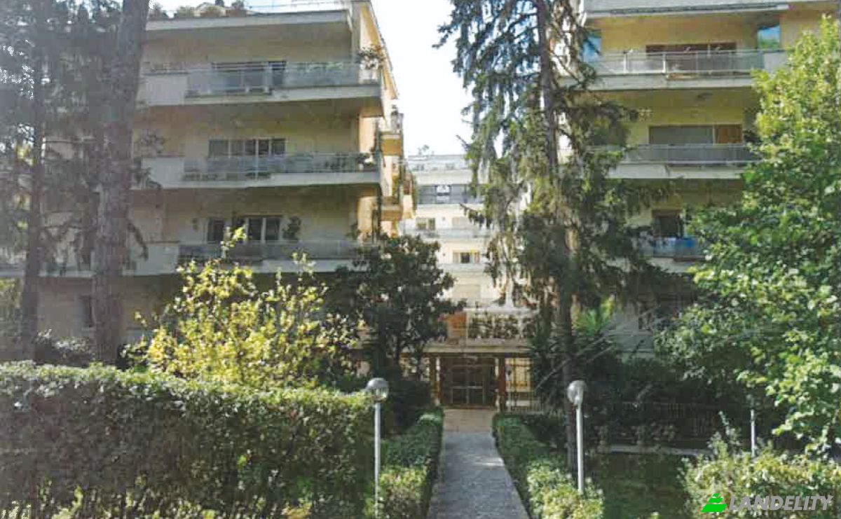 Apartment for Sale Via Bernardo Blumenstihl, 00135 Roma RM, Rome, Metropolitan City of Rome Capital, Lazio, Italy. Photo 1