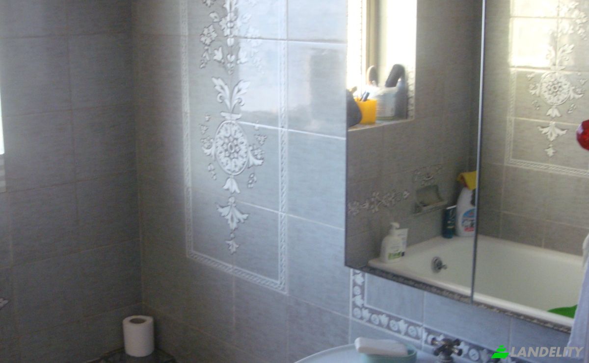 Apartment for Sale Via Bernardo Blumenstihl, 00135 Roma RM, Rome, Metropolitan City of Rome Capital, Lazio, Italy. Photo 12