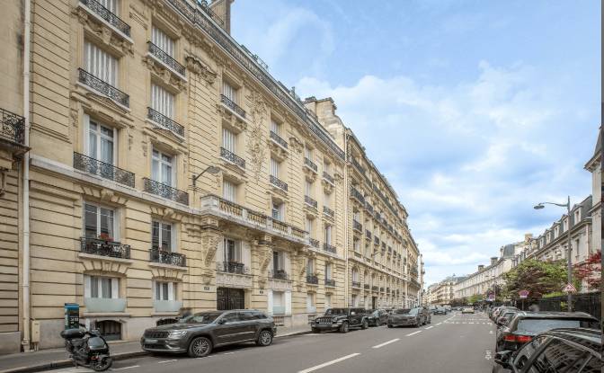 Apartment for Sale 105 Rue de la Pompe. Photo#2