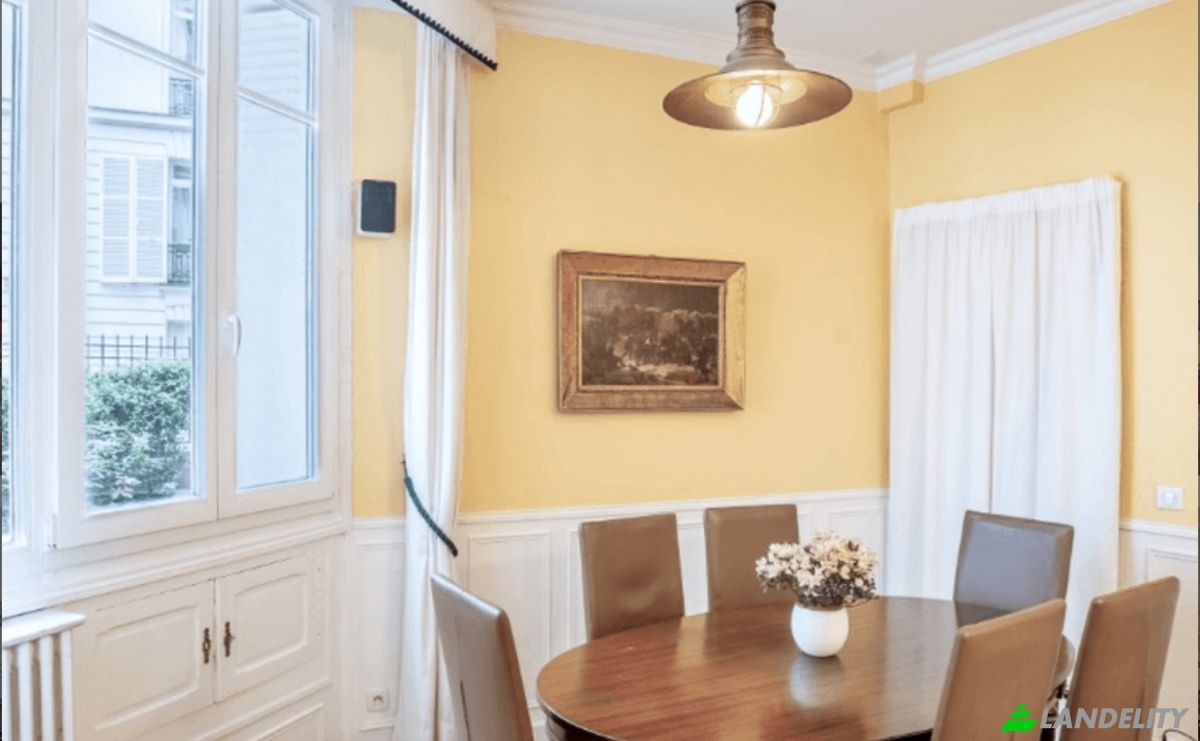 Apartment for Sale 105 Rue de la Pompe, 75016 Paris, Paris, Ile-de-France, France. Photo 7