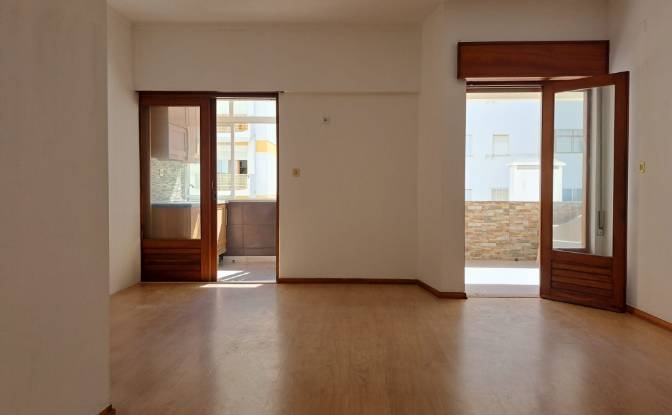 Apartment for Sale R Dom Joao II 7A. Photo#3