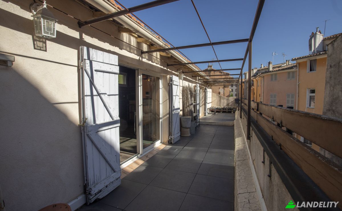 Apartment for Sale 45 Rue Manuel, 13100 Aix-en-Provence, Aix-en-Provence, Bouches-du-Rhone, Provence-Alpes-Cote dAzur, France. Photo 1