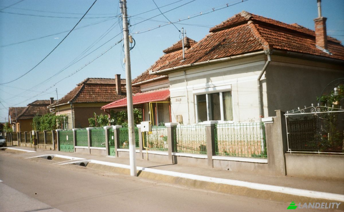 Single Family Home for Sale DJ107F 1096, Unirea 515700, Unirea, Alba County, Romania. Photo 1