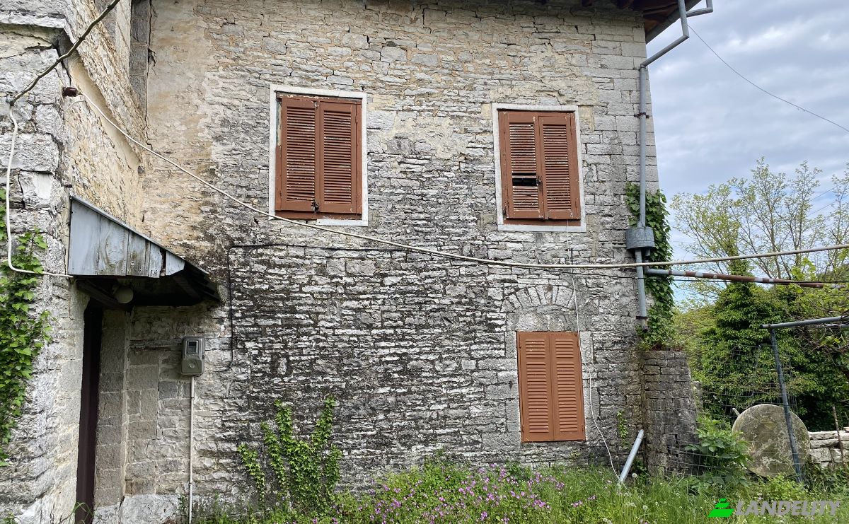 Duplex for Sale EparOd Ano Pedinon-Kato Pedinon 115, Ano Pedina 440 07, Ano Pedina, Epirus, Decentralized Administration of Epirus and Western Macedonia, Greece. Photo 3