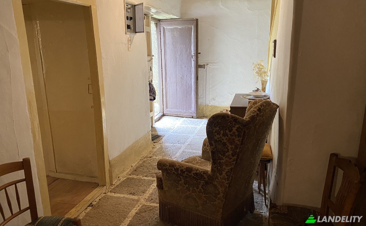 Duplex for Sale EparOd Ano Pedinon-Kato Pedinon 115, Ano Pedina 440 07, Ano Pedina, Epirus, Decentralized Administration of Epirus and Western Macedonia, Greece. Photo 9