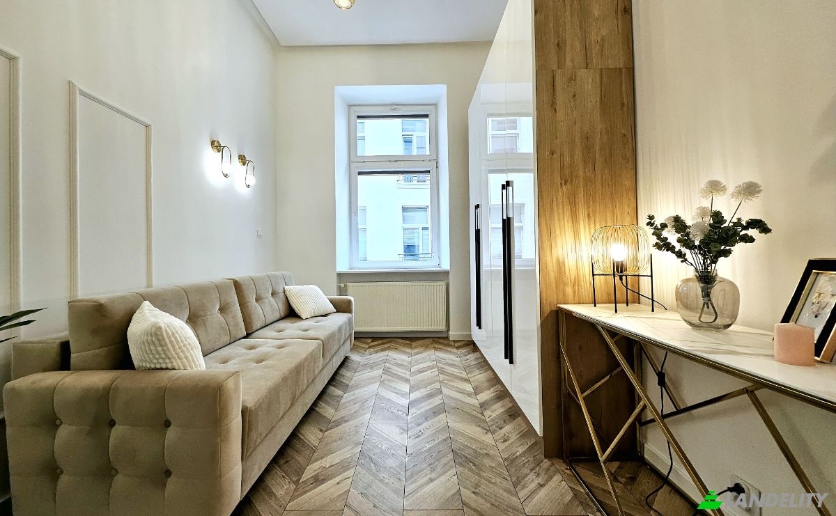 Condo for Sale prez Gabriela Narutowicza 43, 90-001 Lodz, Lodz, Lodz Voivodeship, Poland. Photo 12