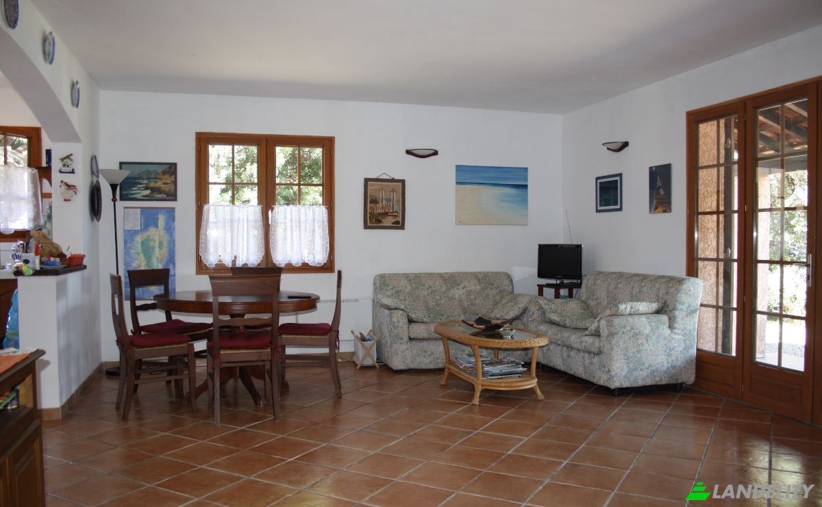 Apartment for Sale 22 A Paratella, 20110 Propriano, Propriano, Corse-du-Sud, Corsica, France. Photo 3