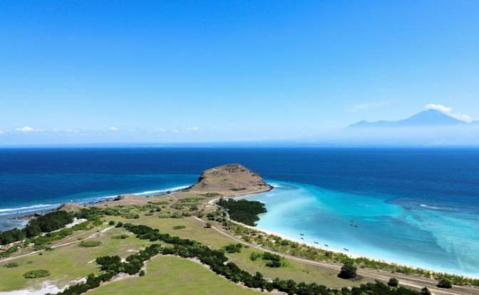 Land Lot for Sale - Tua Nanga, Indonesia