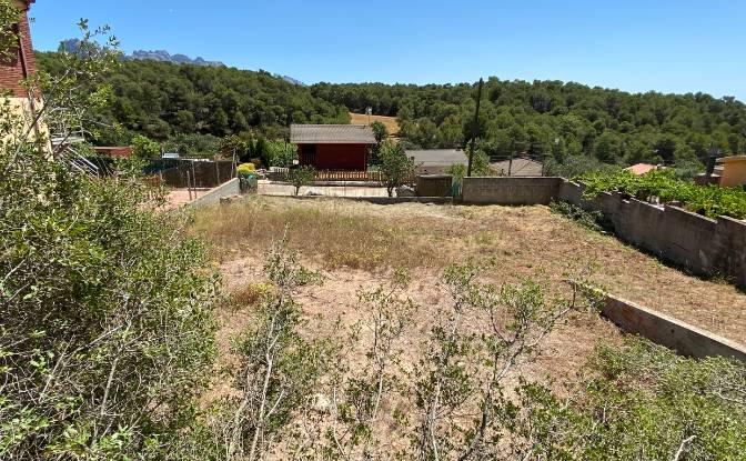 Land Lot for Sale Carrer Bruc, Montserrat Parc. Photo#3 Land Lot for Sale Carrer Bruc, Montserrat Parc. Photo#3