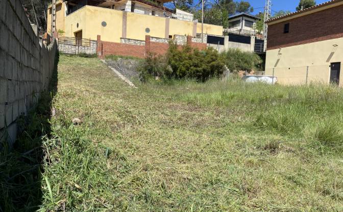 Land Lot for Sale Carrer Bruc, Montserrat Parc. Photo#8 Land Lot for Sale Carrer Bruc, Montserrat Parc. Photo#8