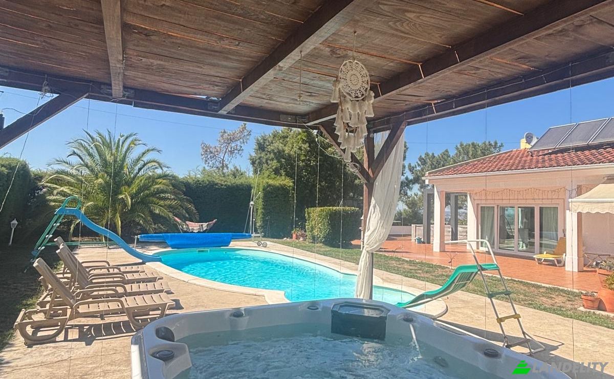 Villa for Sale R Fonte 47, 2300, Sao Pedro de Tomar, Tomar, Santarem District, Portugal. Photo 9