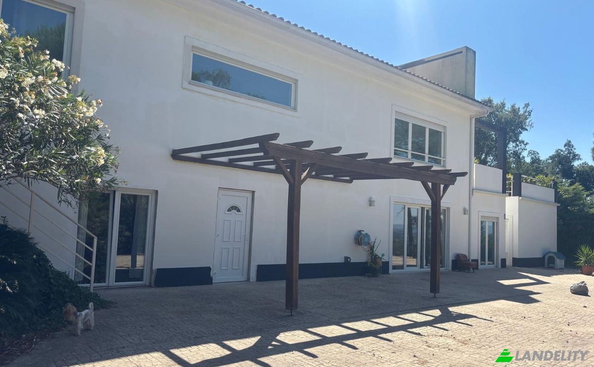 Villa for Sale R Fonte 47, 2300, Sao Pedro de Tomar, Tomar, Santarem District, Portugal. Photo 2
